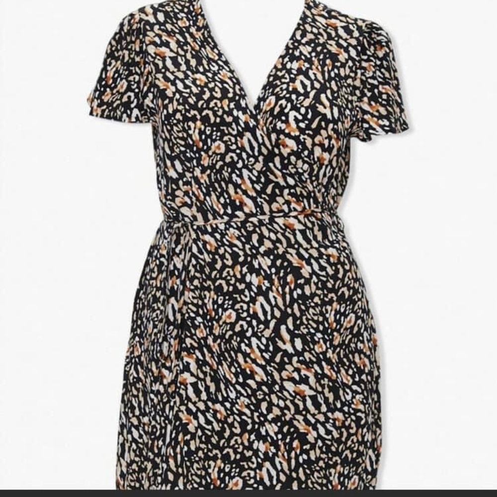 Forever 21 2x Plus Animal Print Wrap Dress